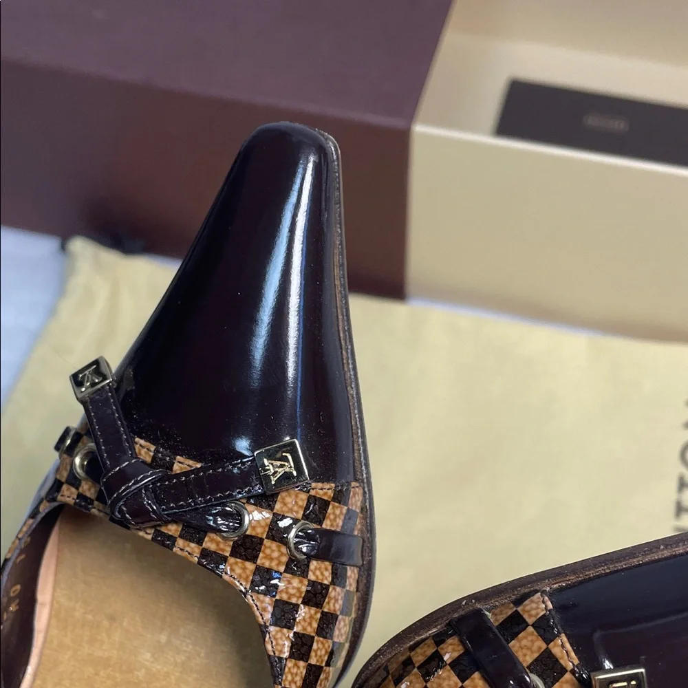 Louis Vuitton Black and Brown Heels